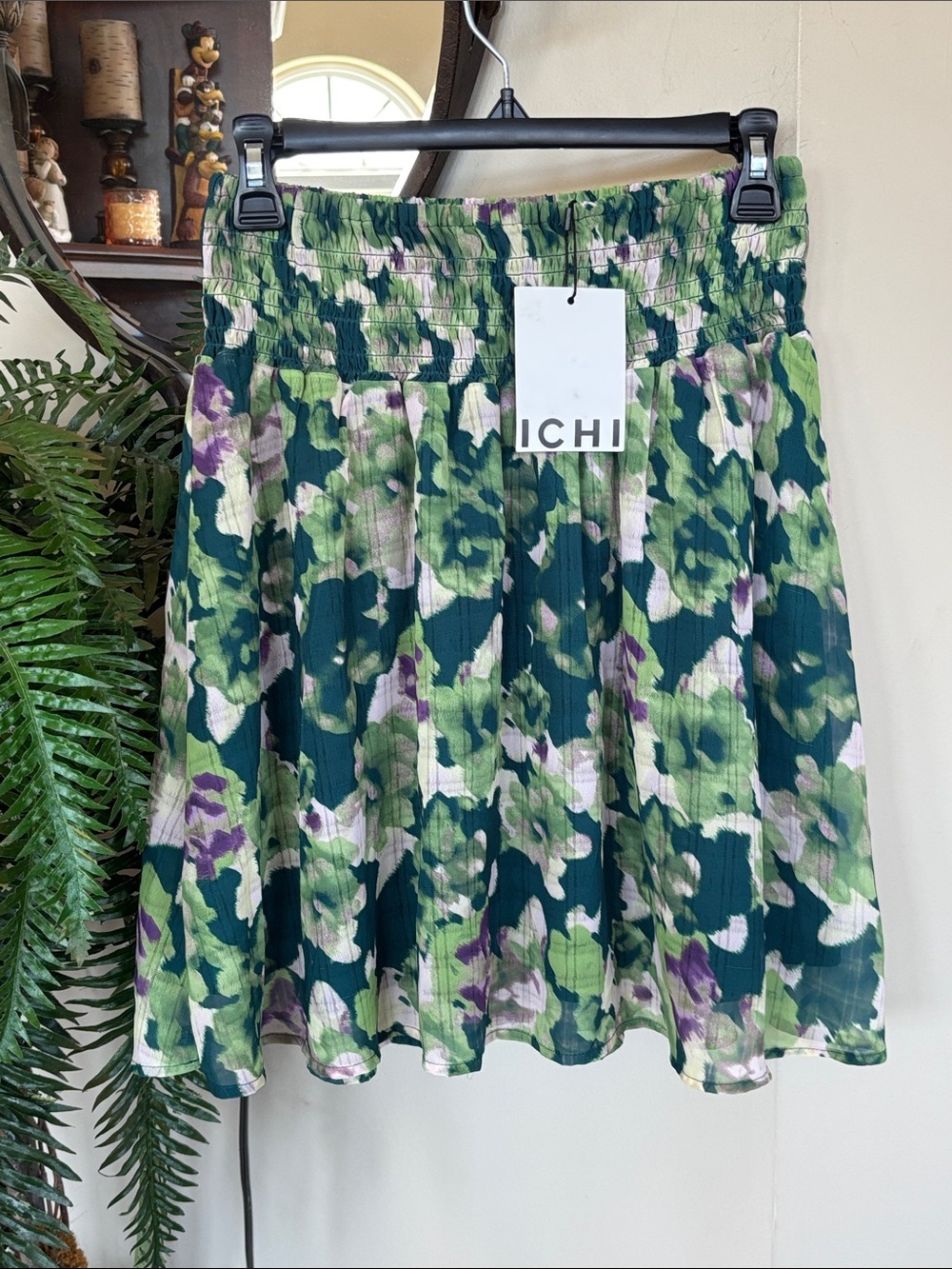 ICHI Green Watercolor Floral Smocked Waist Mini Skirt Lined Botanical Flowy